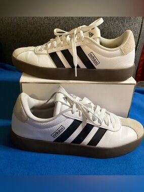 Adidas VL Court  Shoes ID6285 Mens Size 7.5 Worn Once